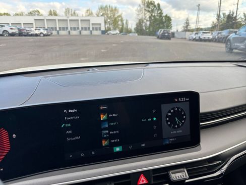 Used 2025 Kia K5 LXS FWD image 17