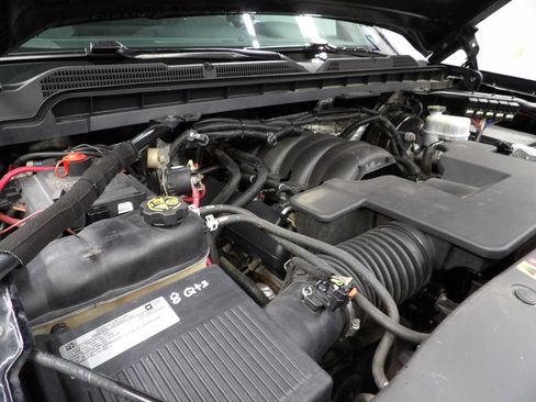 Used 2018 Chevrolet Silverado 1500 LT w/ All Star Edition AWD/4WD image 26