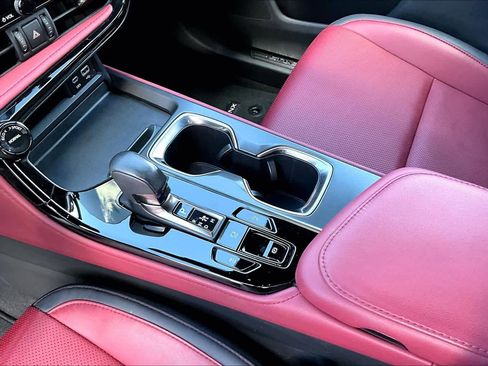 Used 2025 Lexus NX 250 FWD w/ Premium Package image 17