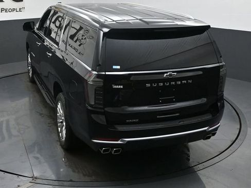 New 2026 Chevrolet Suburban High Country w/ Sun And Tow Package image 27