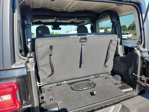 New 2025 Jeep Wrangler Rubicon w/ Convenience Group image 35