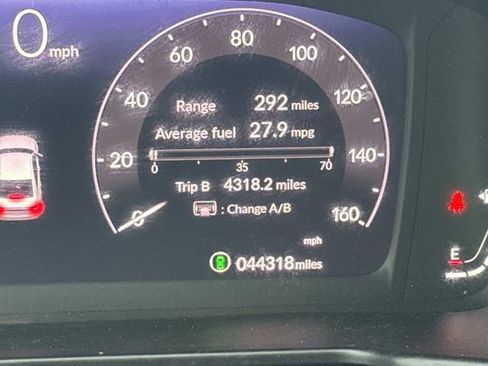 Certified 2023 Honda Accord EX image 27