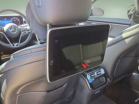 Used 2023 Mercedes-Benz S 580 4MATIC Sedan image 22