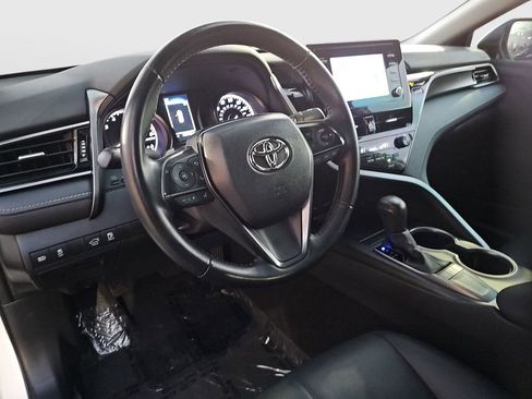 Certified 2024 Toyota Camry SE image 9