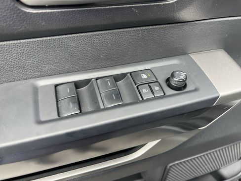 Used 2023 Toyota Tundra SR5 AWD/4WD image 15