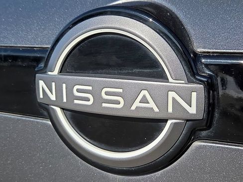 Used 2025 Nissan Pathfinder SV AWD/4WD image 12