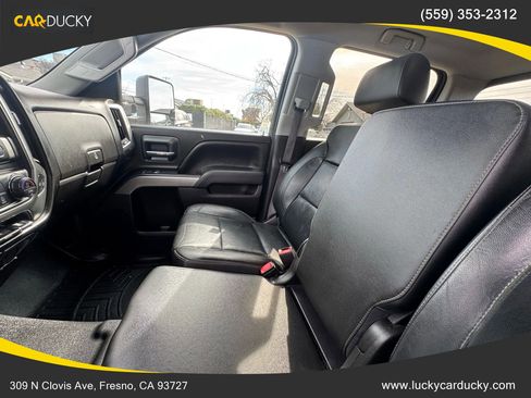 Used 2016 Chevrolet Silverado 2500 LT w/ LT Convenience Package image 15