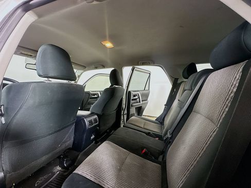 Used 2020 Toyota 4Runner SR5 AWD/4WD image 13