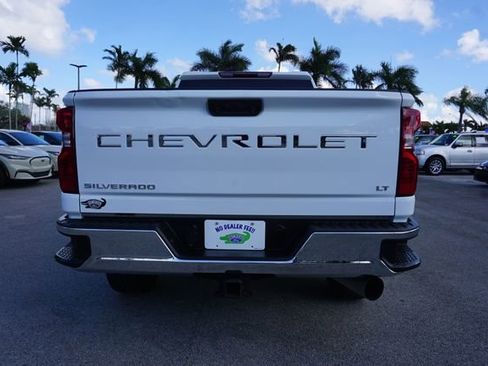 Used 2024 Chevrolet Silverado 2500 LT w/ Convenience Package image 33