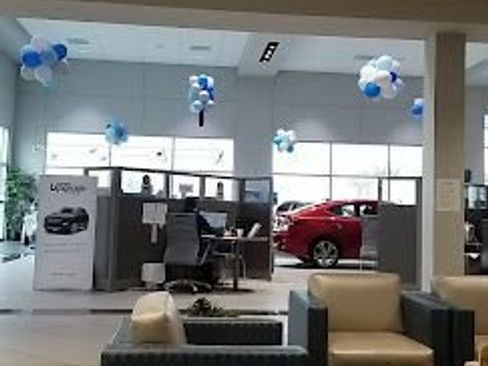 Used 2012 MAZDA CX-9 Grand Touring w/ Moonroof & Bose Audio Pkg image 8