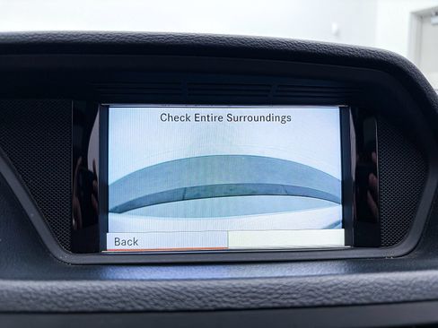 Used 2010 Mercedes-Benz E 550 Coupe image 6