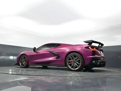 Used 2020 Chevrolet Corvette Stingray Premium Cpe w/ 3LT Preferred Equipment Group RWD image 23