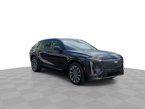 New 2026 Cadillac Lyriq Sport RWD image 2