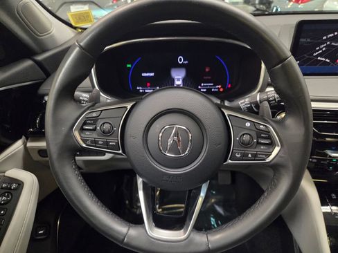 Certified 2023 Acura MDX SH-AWD w/ Technology Package image 17