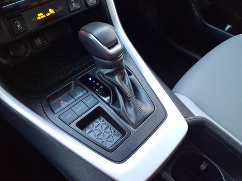 Certified 2023 Toyota RAV4 XLE Premium image 19