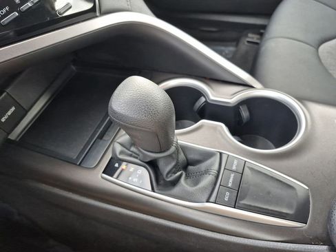 Used 2023 Toyota Camry LE image 23