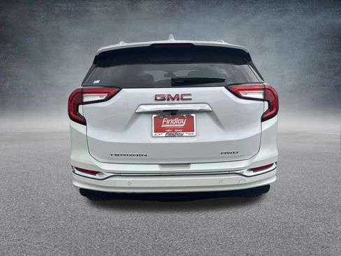 Certified 2024 GMC Terrain Denali w/ Denali Premium Package AWD/4WD image 5