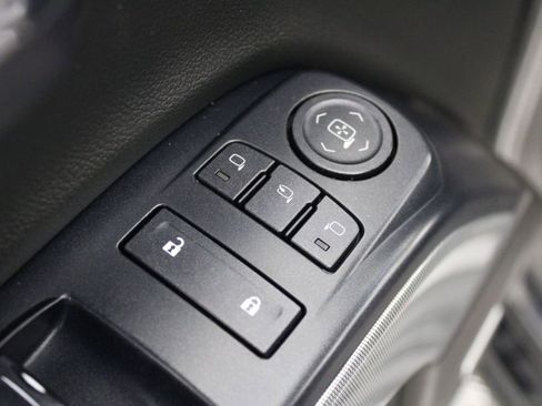 Used 2017 Chevrolet Silverado 2500 LTZ image 19