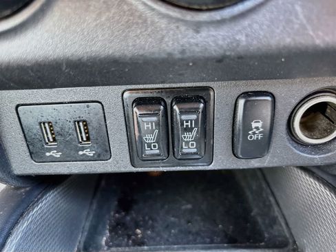 Used 2018 Mitsubishi Outlander Sport SE AWD/4WD image 18