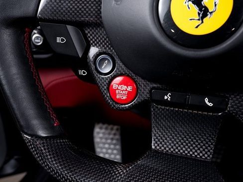 Certified 2020 Ferrari Portofino image 42