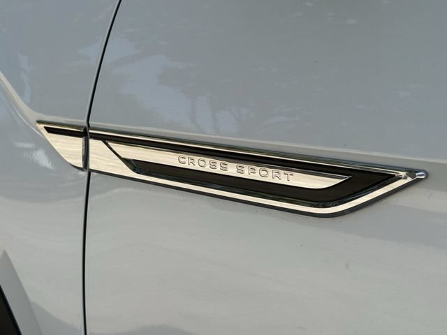 Used 2026 Volkswagen Atlas Cross Sport SEL Premium R-Line AWD/4WD image 11