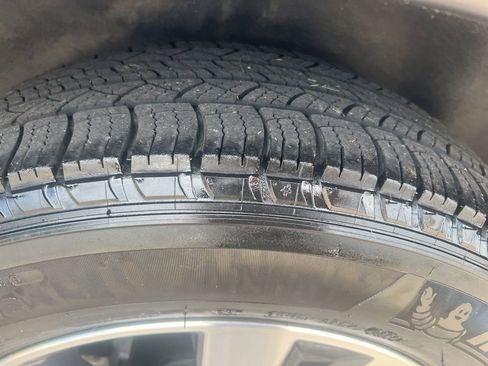 Certified 2022 Nissan Murano SV AWD/4WD image 43