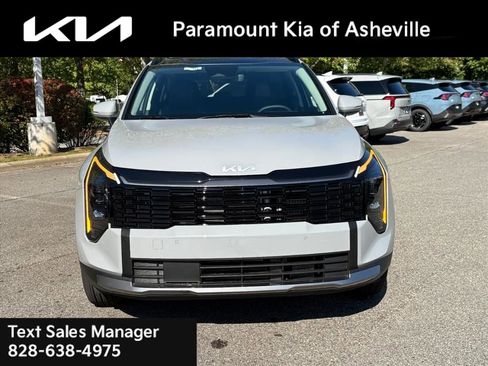 New 2026 Kia Sportage EX w/ EX Panoramic Sunroof Package image 2