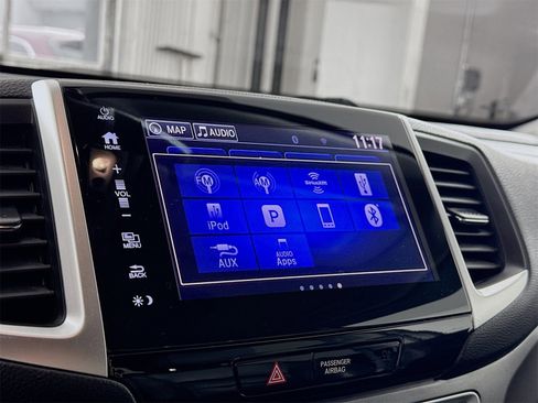 Used 2019 Honda Ridgeline RTL-T image 11