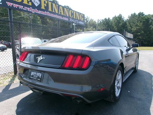 Used 2016 Ford Mustang Coupe image 8