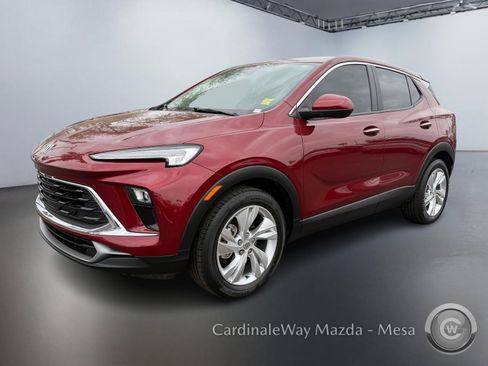 Used 2024 Buick Encore GX Preferred w/ Comfort Package FWD image 9