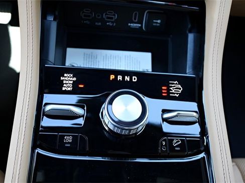 New 2025 Jeep Grand Cherokee Summit image 25