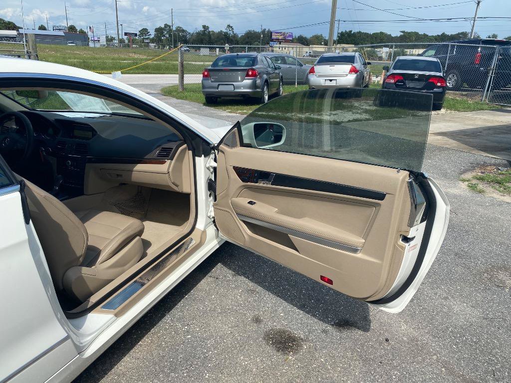 Used 2010 Mercedes-Benz E 350 Coupe image 21