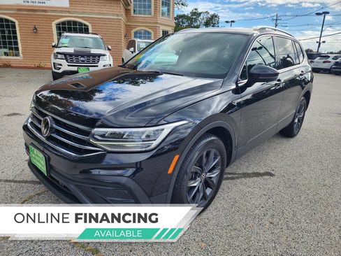 Used 2022 Volkswagen Tiguan SE AWD/4WD image 1
