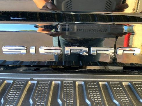 Used 2024 GMC Sierra 3500 Denali Ultimate image 31