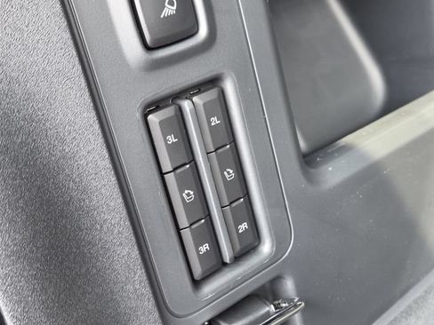 New 2027 Ford Expedition Max Platinum AWD/4WD image 9