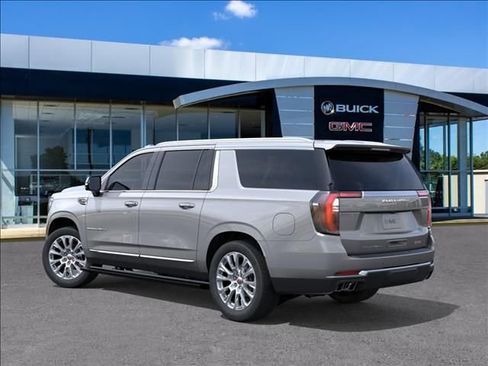 New 2026 GMC Yukon XL Denali AWD/4WD image 3