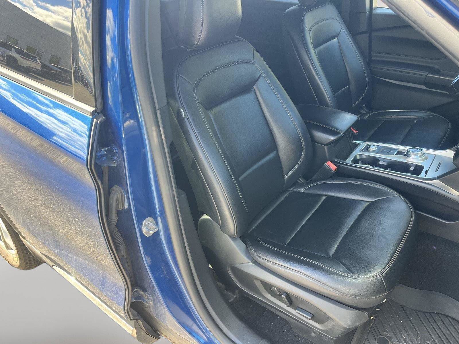 Used 2020 Ford Explorer XLT w/ Equipment Group 202A AWD/4WD image 20