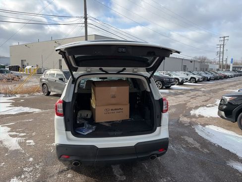 Used 2022 Subaru Ascent Limited w/ Technology Package image 14