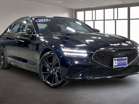 Used 2023 Genesis G70 2.0T w/ Sport Prestige Package image 3