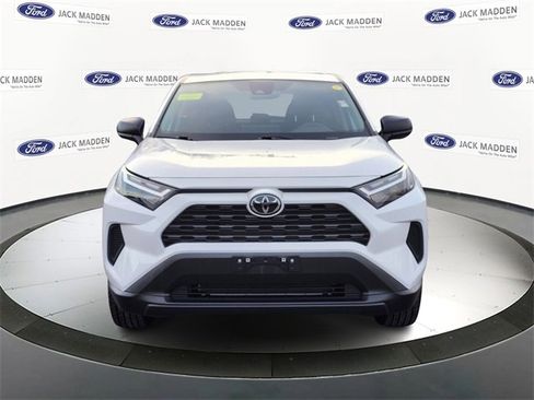 Used 2024 Toyota RAV4 LE image 8
