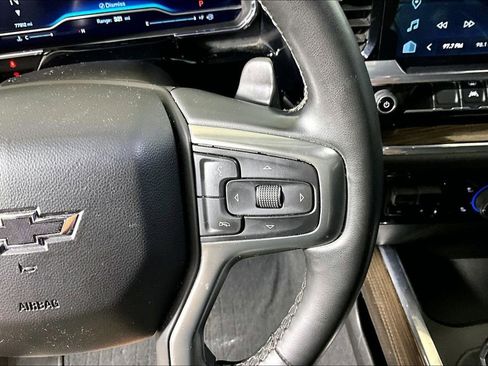 Used 2023 Chevrolet Silverado 1500 RST w/ Convenience Package II AWD/4WD image 15