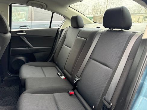 Used 2011 MAZDA MAZDA3 i Touring image 15