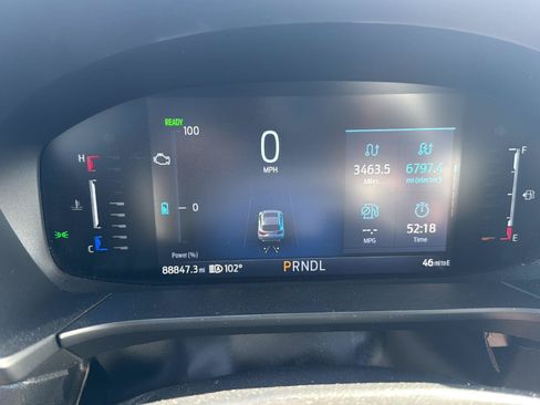 Used 2023 Ford Escape ST-Line Select AWD/4WD image 10