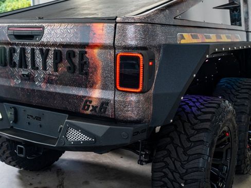 Used 2021 Jeep Gladiator Sport image 28