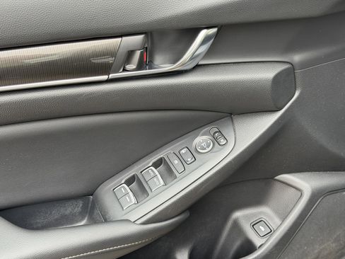 Certified 2022 Honda Accord Sport image 8