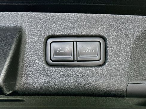 Used 2025 Kia Telluride S FWD image 30