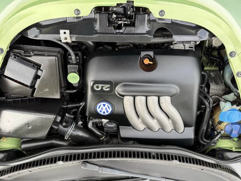 Used 2002 Volkswagen Beetle GL image 21