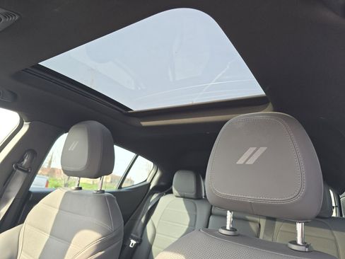 Used 2024 Dodge Hornet GT image 3