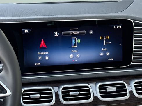 Certified 2026 Mercedes-Benz GLE 450 4MATIC image 21
