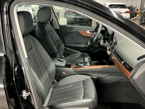 Used 2023 Audi A4 2.0T Premium w/ Convenience Package image 10